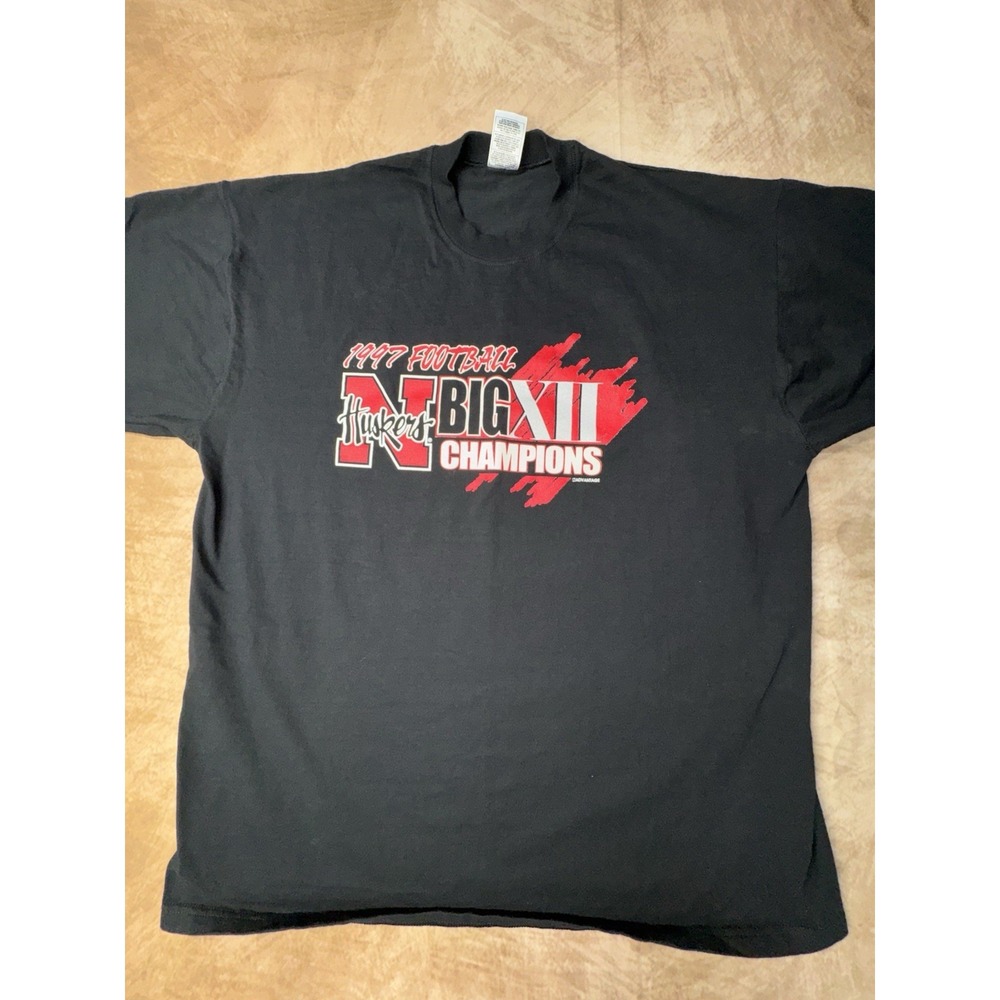 Vintage 1997 Nebraska Corn Huskers Football Big 12 Champions Black TShirt Sz 2XL